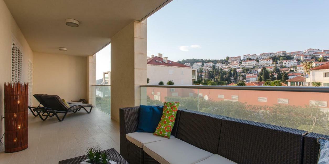 Luxury Apartment At The Beach Dubrovnik Exterior photo